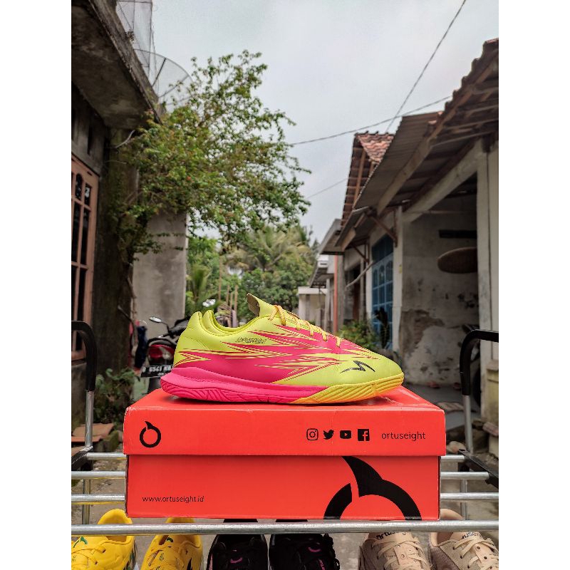 specs Lightspeed 3in