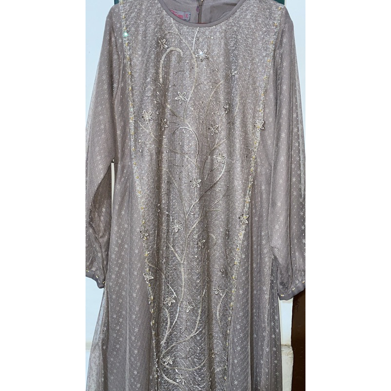 Preloved dress kondangan brukat Ld 105 Pb 128 cm