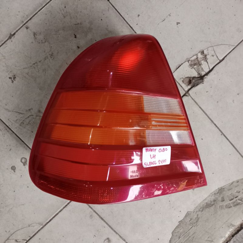 stop lamp Mercy C 180 kiri
