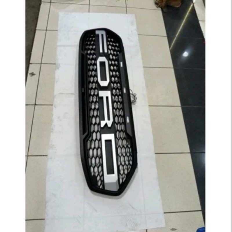 Grill ford everest 2015 up