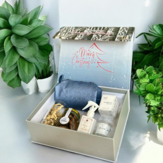 

Hampers Special Natal Christmas dan Tahun Baru Ready Stock ( Berlin )