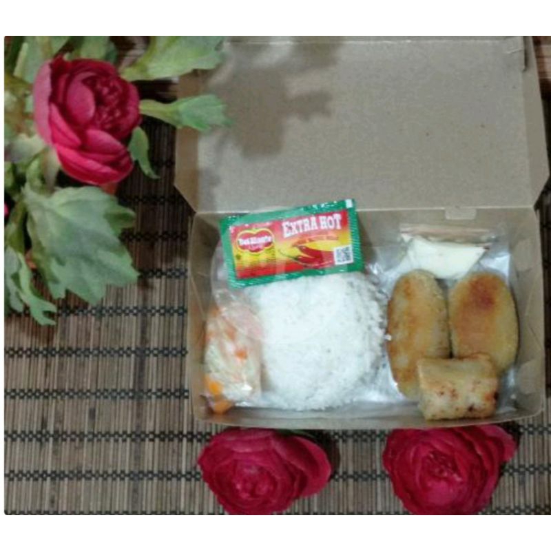 

Bento Shrimp Roll Egg Roll