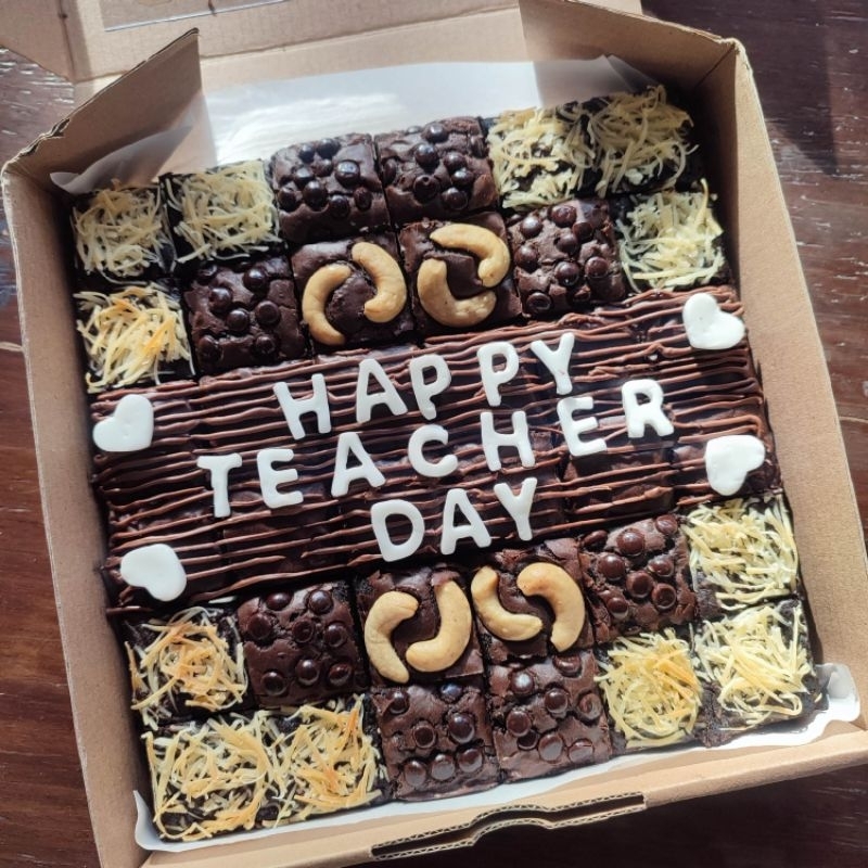 

GR Brownies Sekat Panggang Premium Brownies Fudgy 36 Bites