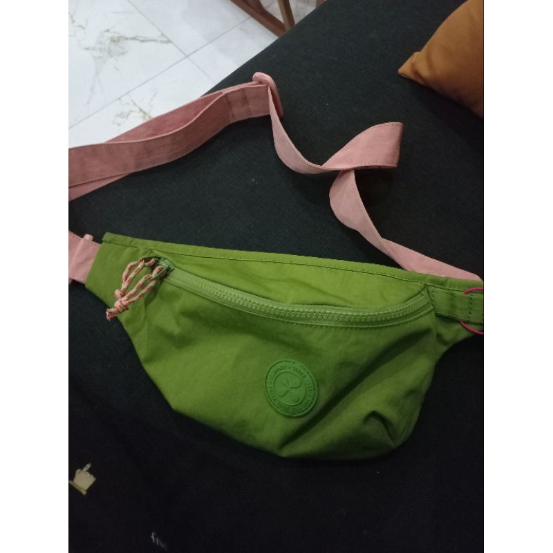 PRELOVED waist bag wanita export