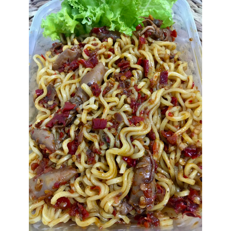 

Mie laut pedas / Mie laut cumi / Mie Laut ikan tongkol
