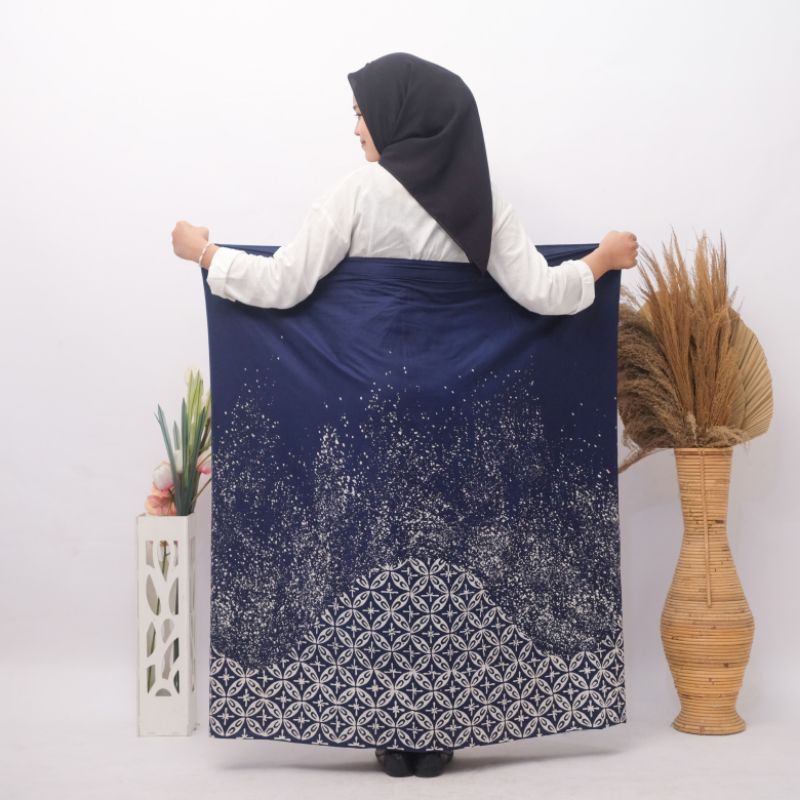 Sarung Santriwati  Sarung Batik Wanita // Sarung Zila  Sarung Batik Nusantara