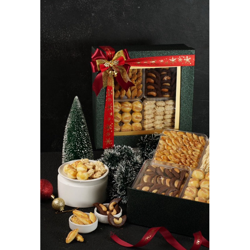 

COOKIES KUE KERING HAMPERS BINGKISAN NATAL LEBARAN