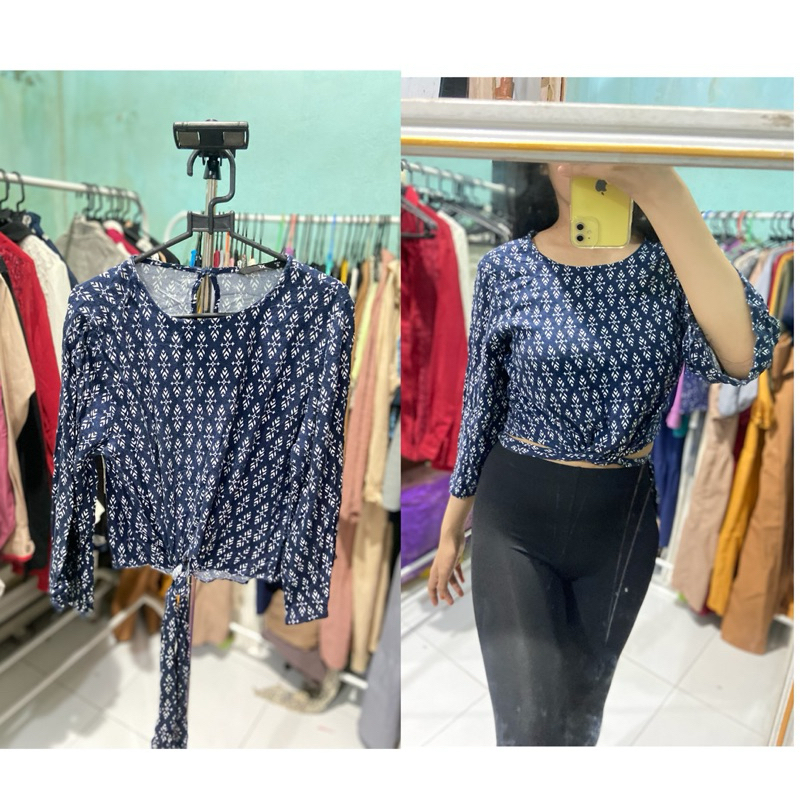 prelove - blouse tali panjang brand executive