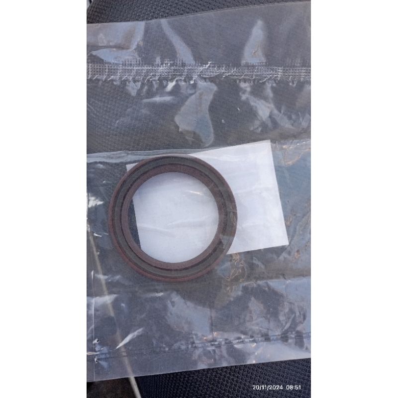 seal-askruk-depan-hyundai-arya-grace