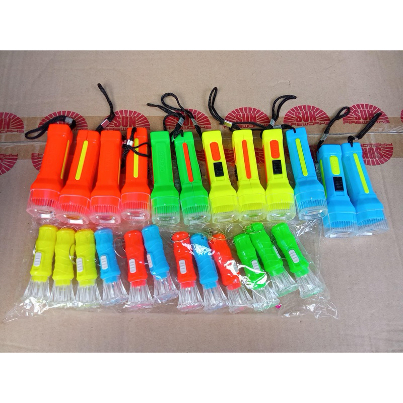 ( 12 PCS ) Lampu Senter Natal Gantungan  / Senter Natal LED 6.5cm & 8cm / Gantungan Lampu Senter Nat