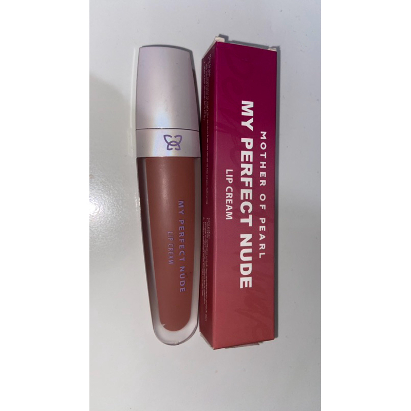 Lisptick Mother Of pearl preloved