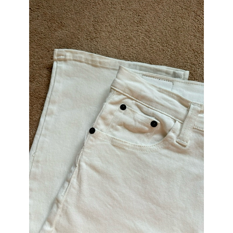 Kulot Jeans warna Broken White