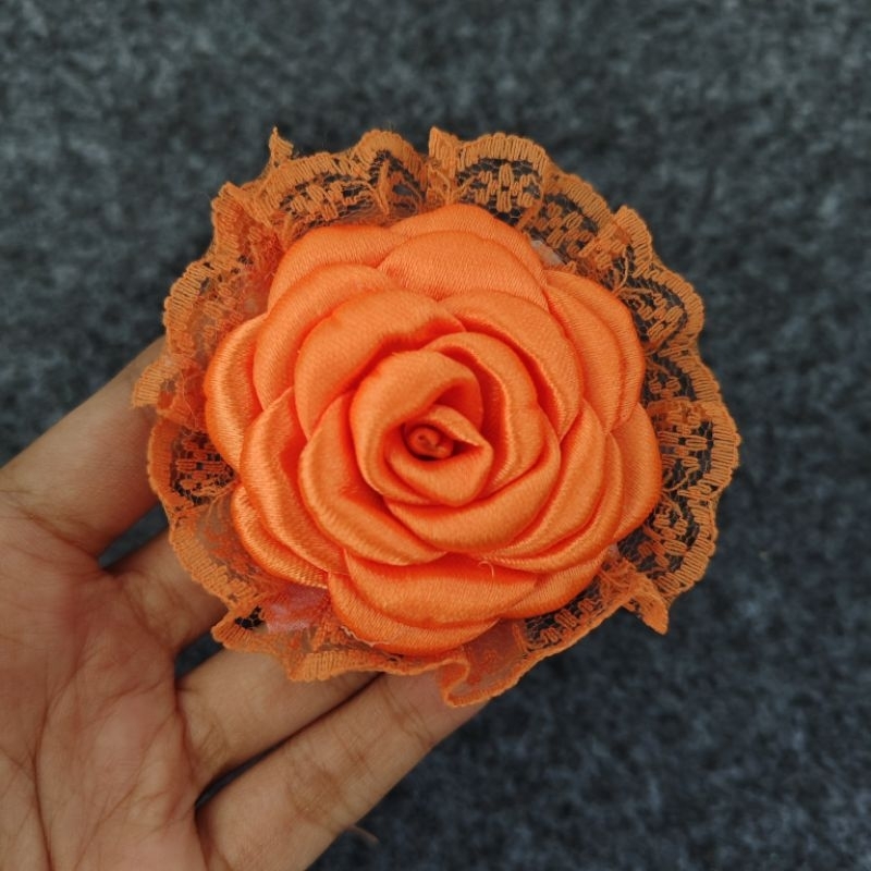 BROS BUNGA MAWAR KAIN / PENITI HIJAB MOTIF BUNGA MAWAR