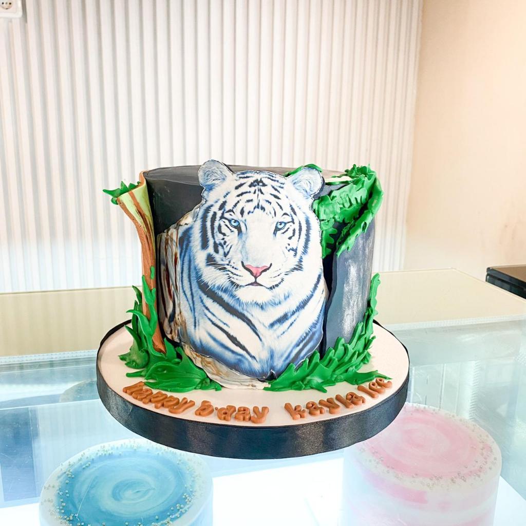

Kue Ulang Tahun/Birthday Cake/Kue Ulang Tahun Tema Harimau/Kue Ultah Jakarta