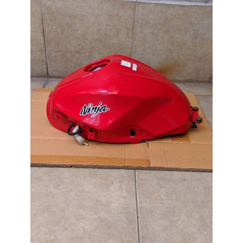 tangki tanki bensin Ninja 250 fi injeksi original 2012-2017