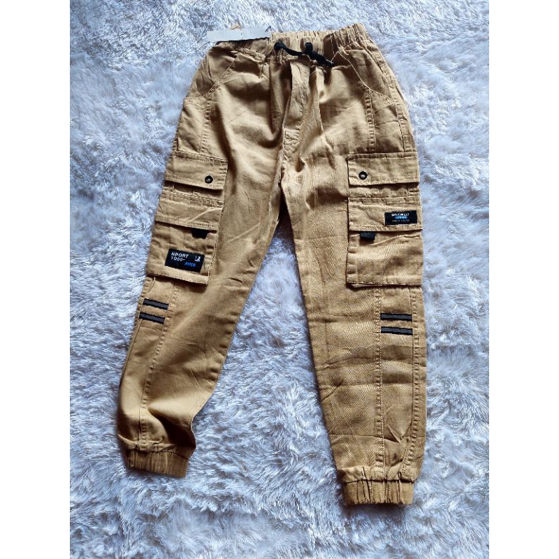 Chinos Celana panjang kantong banyak 300 gr