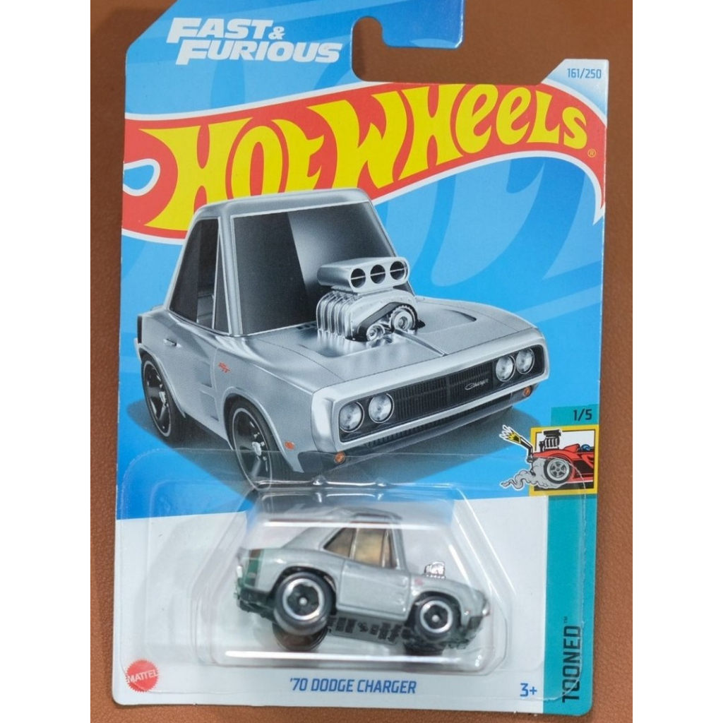 Hot wheels 70' Dodge Charger