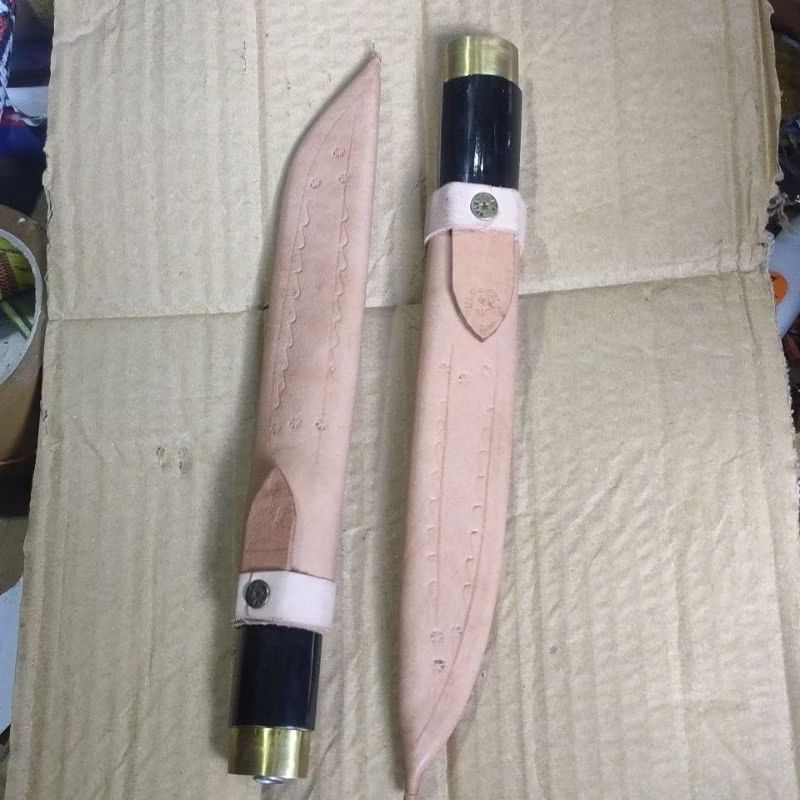 pisau belati / herder