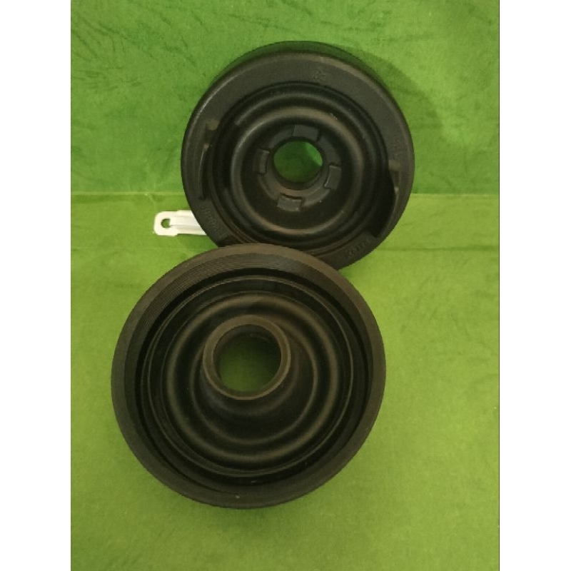 karet penutup lampu depan H4 Honda city th 2000-2004