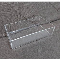 

Acrylic / Akrilik Box 3mm 5 Sisi (20cm x 30cm x 3cm)