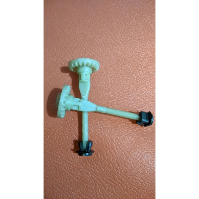 SETELAN BAUT KLIP FOGLAMP PENJEPIT FOGLAMP UNTUK MOBIL TOYOTA FORTUNER VRZ tahun 2016