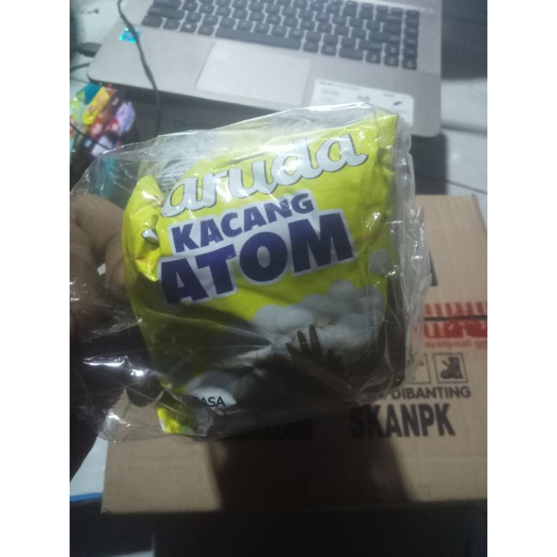 

kacang atom Garuda Sukro Garuda 17gr