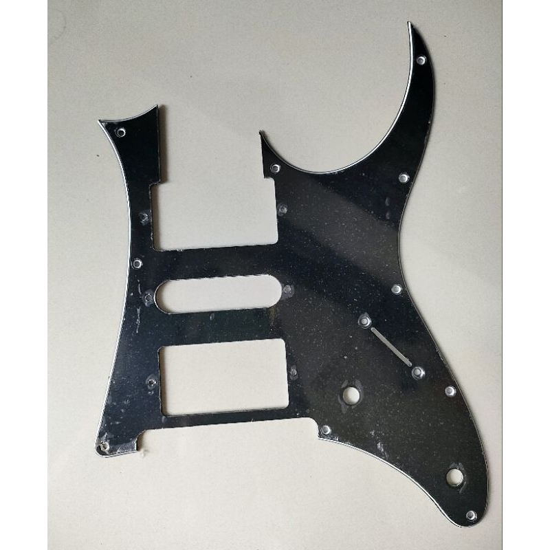 Pickguard gitar ibanez Original HSH Hitam 3 ply
