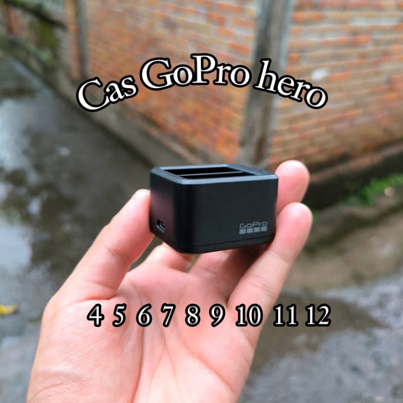 Charger Asli batrai GoPro hero 4/5/6/7/8/9/10/11/12 barang bekas, foto asli,