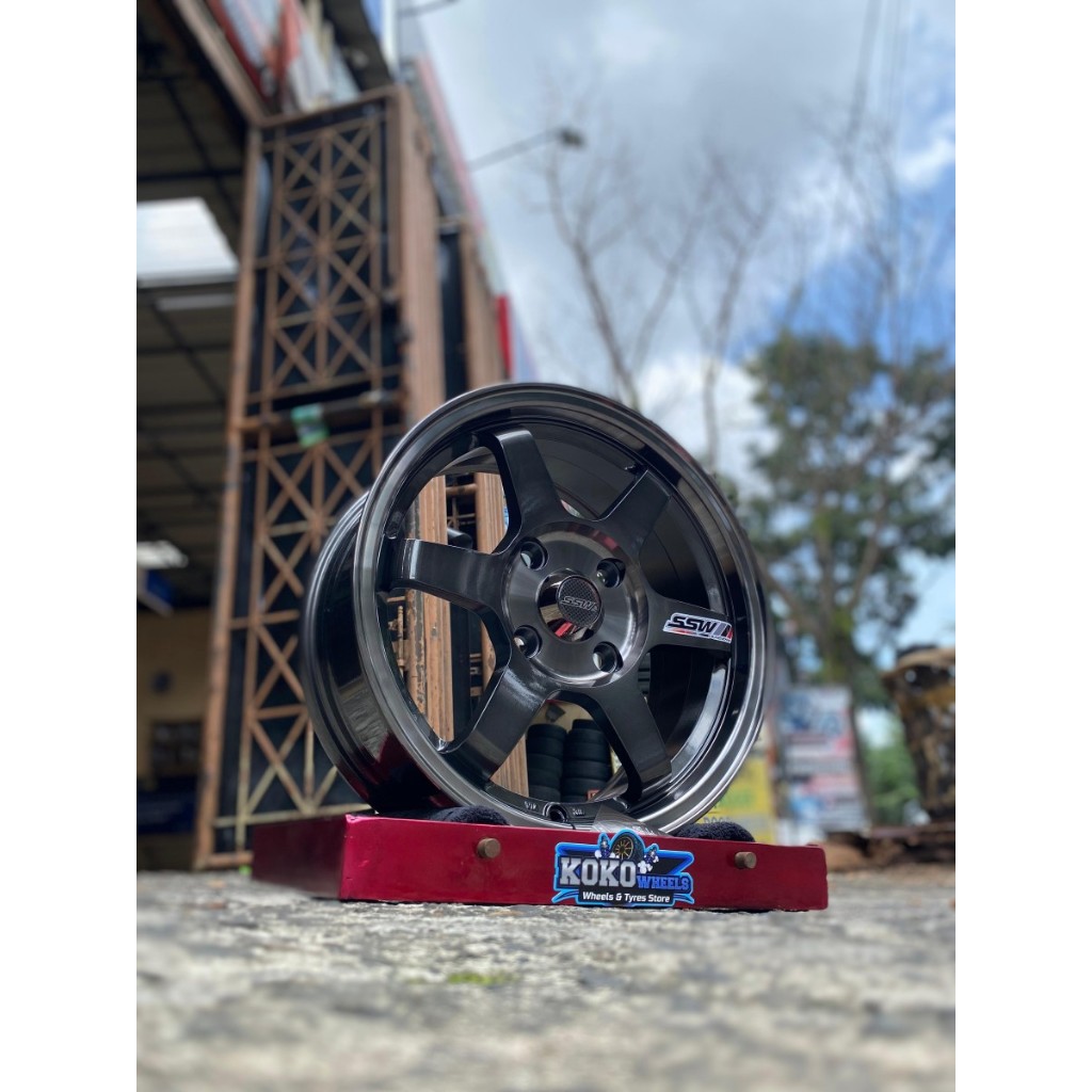 Velg Mobil SSW S205 Te37 Ring15 Bisa Untuk Mobil Agya Jazz Yaris Brio Dan lain-lain