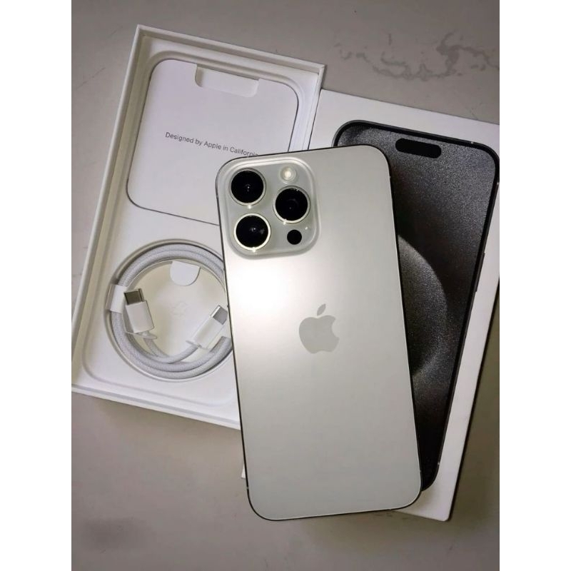 IPHONE 15 PRO MAX BEKAS