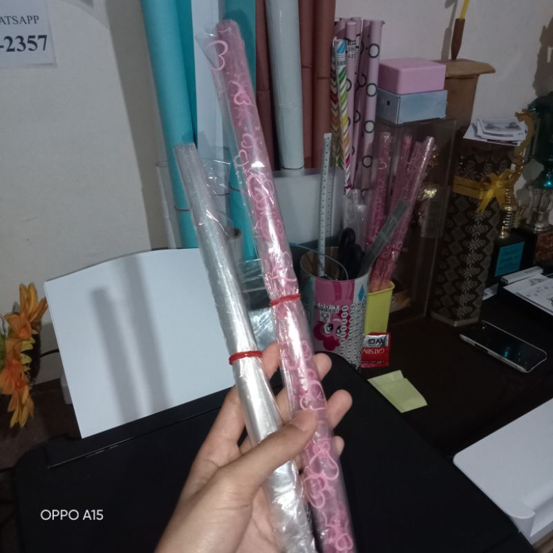 

PLASTIK BUNGKUS BENING DAN MOTIF