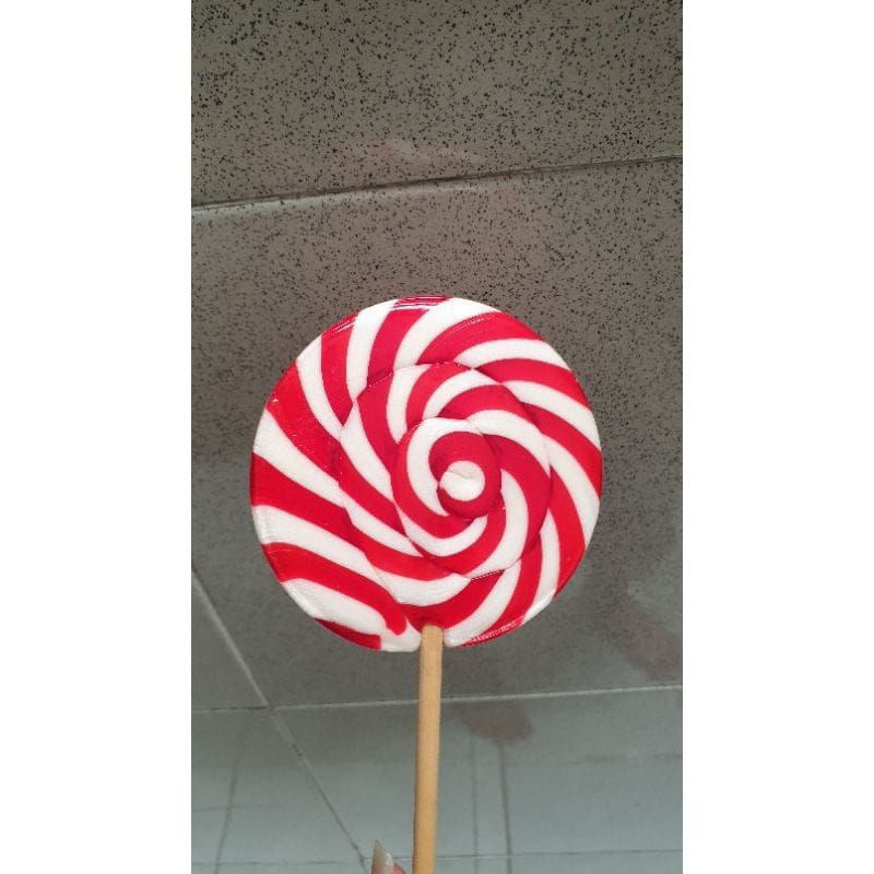

PERMEN LOLIPOP NATAL MERAH PUTIH / PERMEN LOLIPOP CANDY BENTUK BULAT UKURAN 9 CM