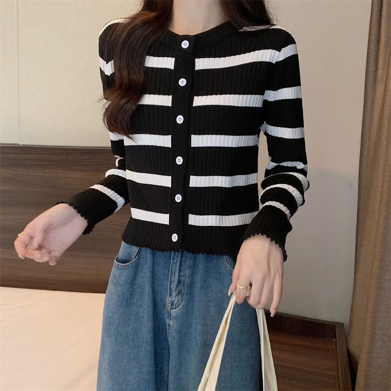 Cardigan Knit Wanita Lengan Panjang Garis Outer Korean Top Baju Knit Kancing Warna Belang