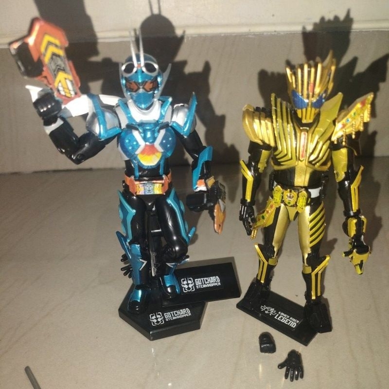 SODO KAMEN RIDER GOTCHARD