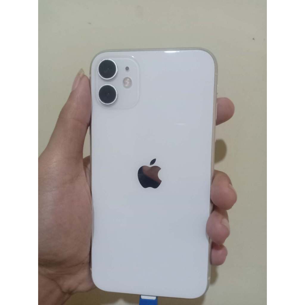 iphone 11 64gb white lock icloud bahan bypass