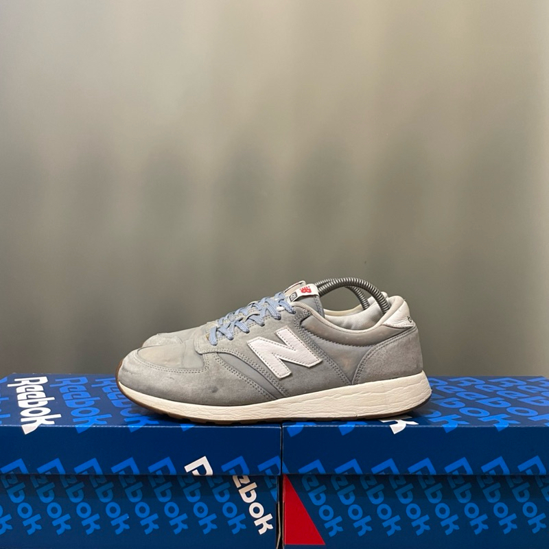 43 - Sepatu New Balance NB Bekas Second New Balance NB 420 Light Blue Bekas Second