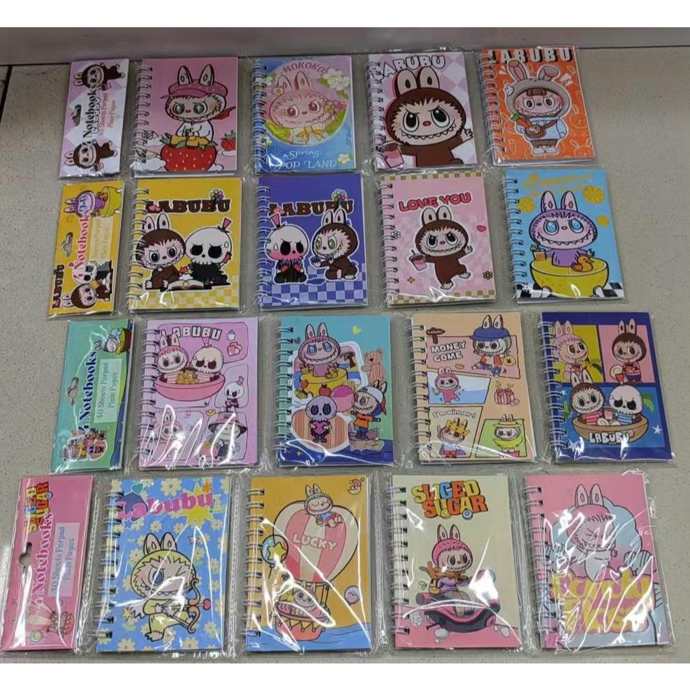 

(4 PCS) NOTEBOOK 1 RENTENG LABUBU (A7 / 40 LEMBAR) / BUKU TULIS CATATAN