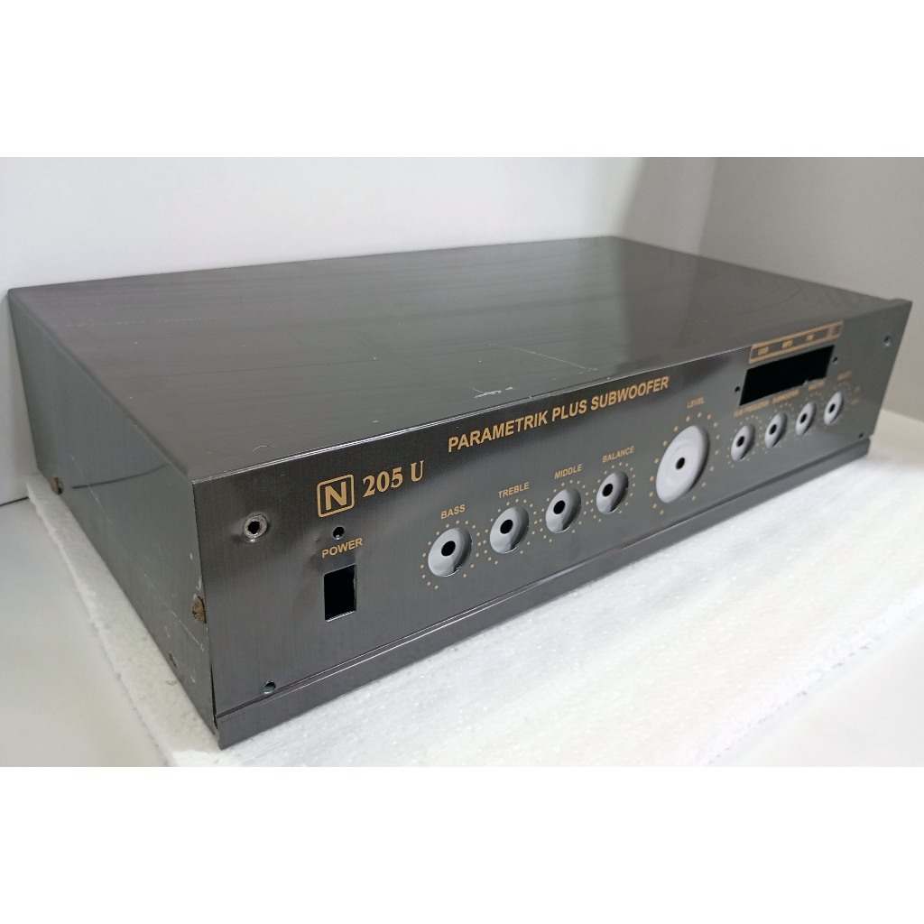 BOX AMPLIFIER PARAMETRIK PLUS SUBWOOFER N 205 U