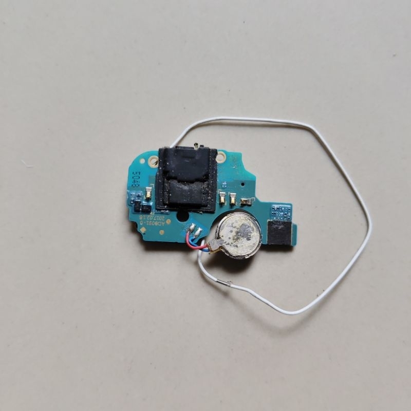 Papan Earjack Papan Headset plus Buzzer plus Kabel sinyal Oppo F3 original copotan tested barang ori