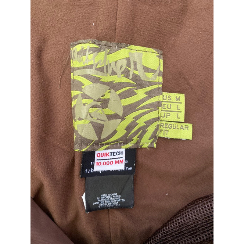 celana snowboard quicksilver