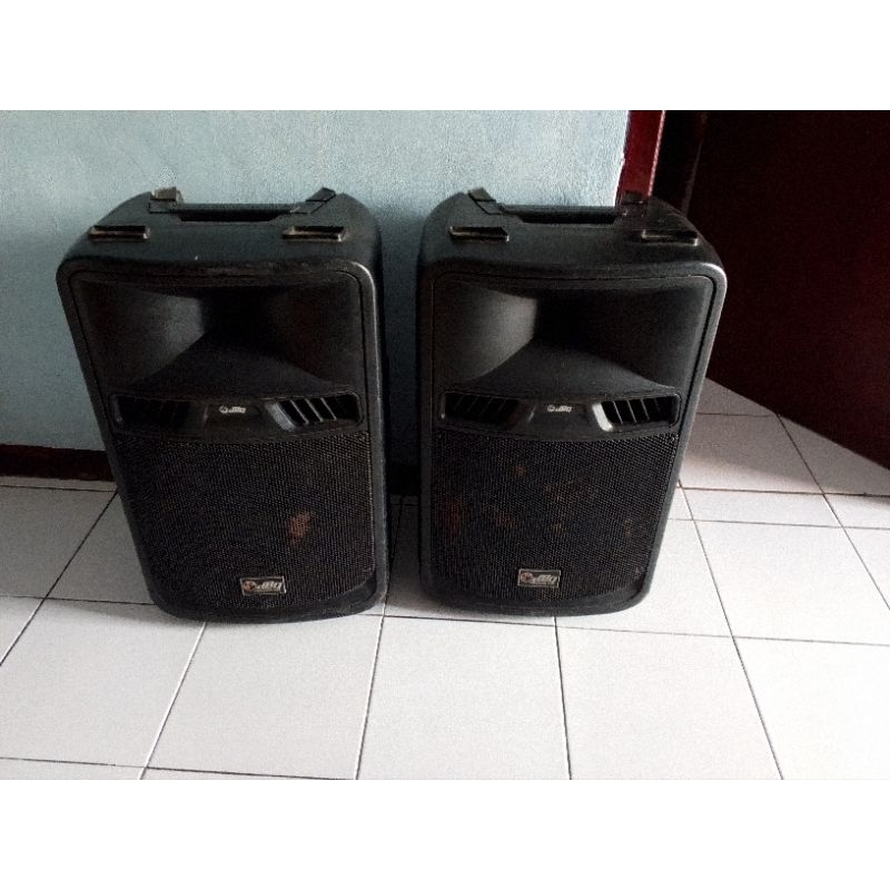 speaker aktif merek dbq