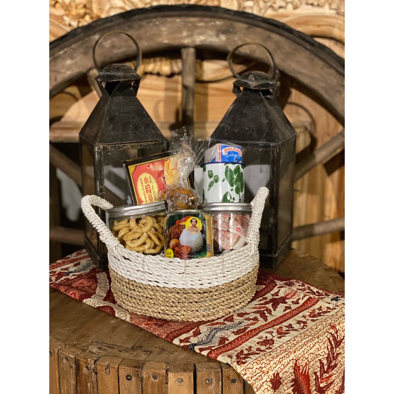 

Bingkisan Kerinduan (Hampers Natal)