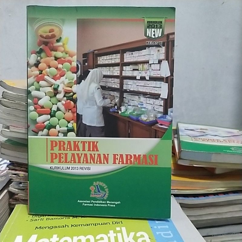 Buku Praktik Pelayan Farmasi