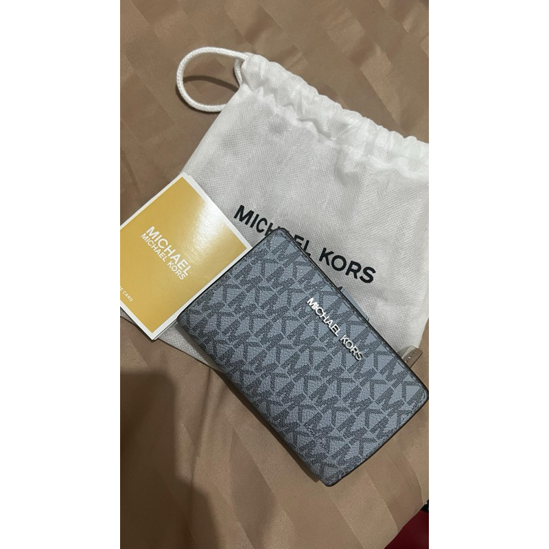 preloved wallet MK