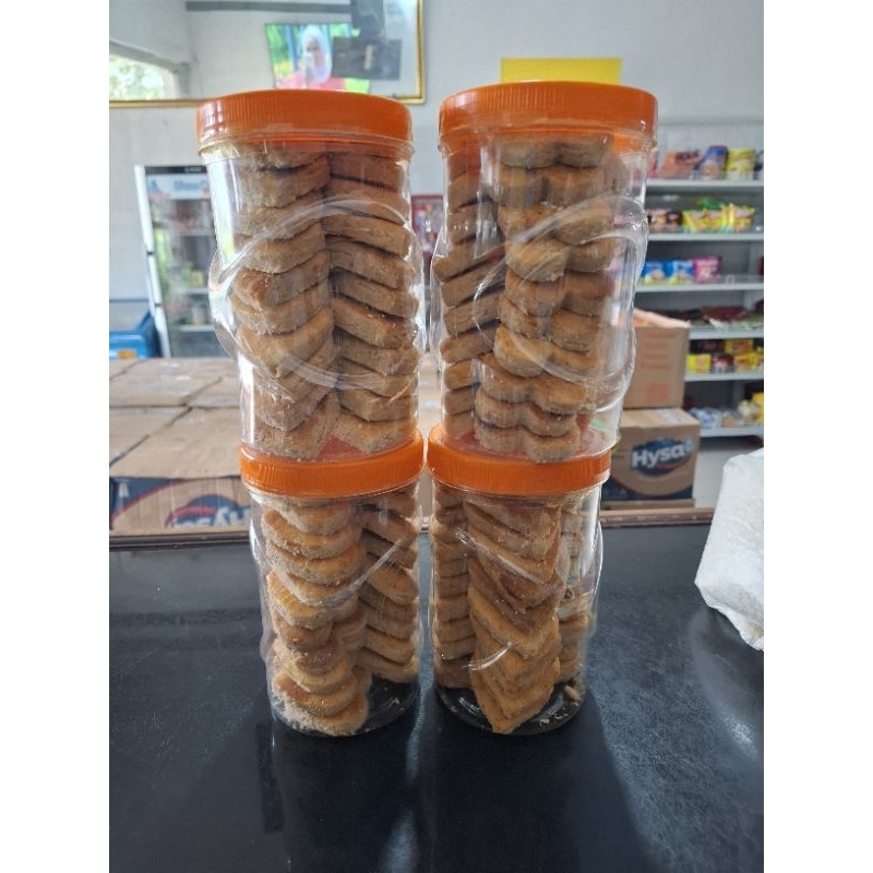 

05. kue kacang home made, request