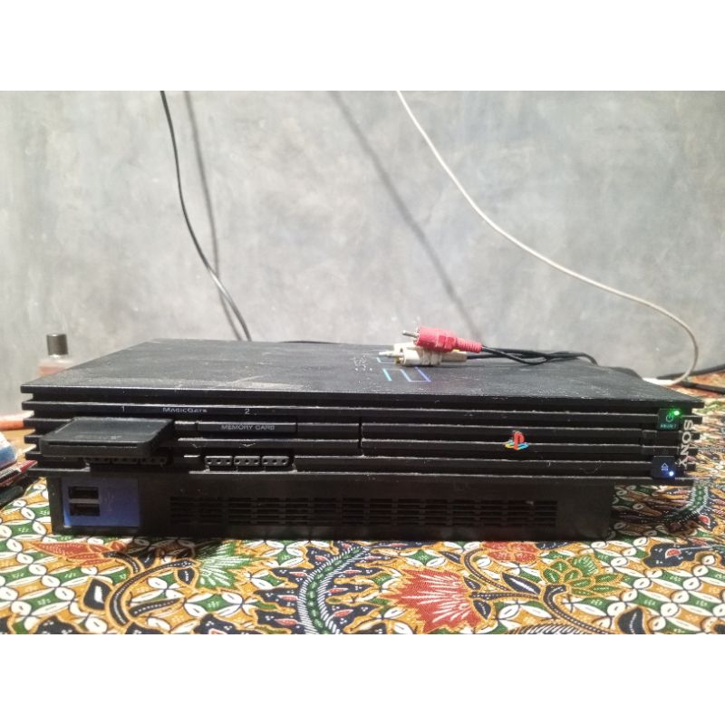 PLAYSTATION 2 (PS2). SECOND/ BEKAS