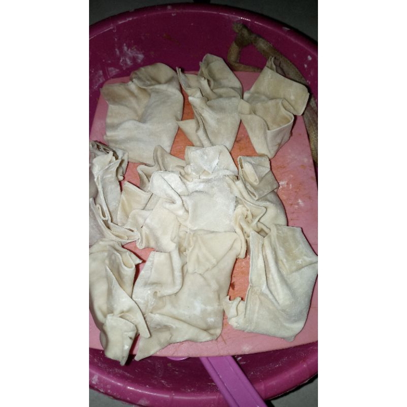 

wonton chili oil by haisini