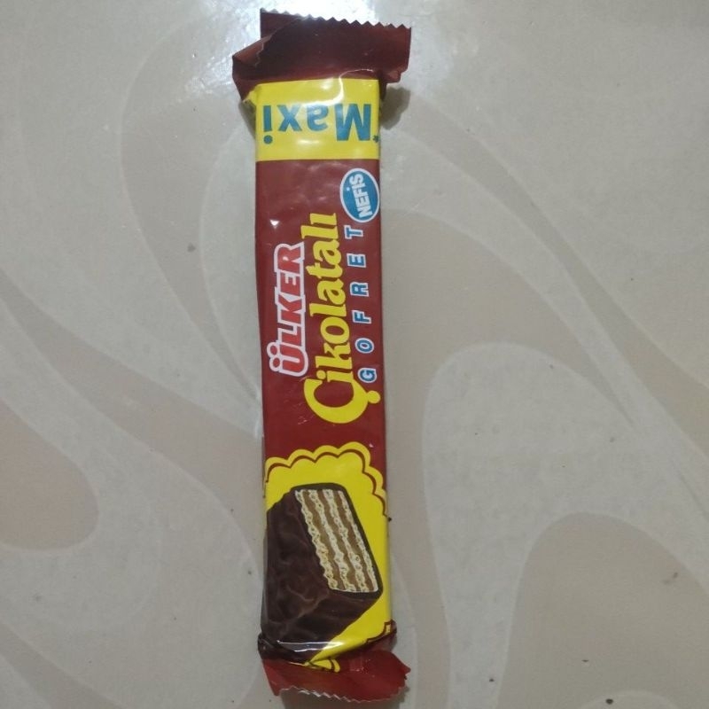 

coklat wafer ulker cikolata dengan ukuran lebih besar