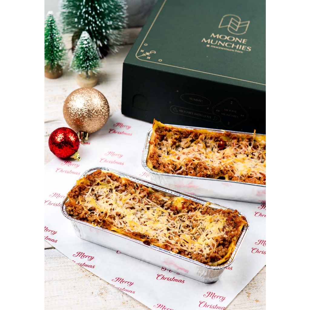 

Moone Premium Lasagna Christmas Hampers
