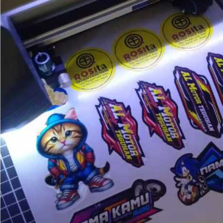 

stiker nama custom, stiker karakter, stiker logo, stiker vinil, custom